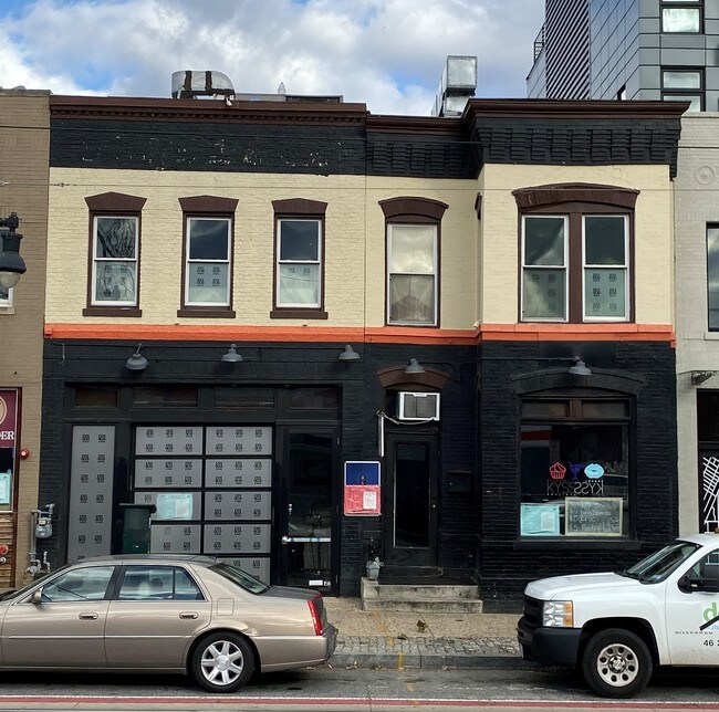 Plus de détails pour 1210-1212 H St NE, Washington, DC - Commerce de détail à vendre