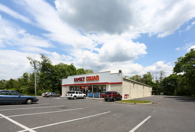 More details for 825 N Delsea Dr, Clayton, NJ - Retail for Sale