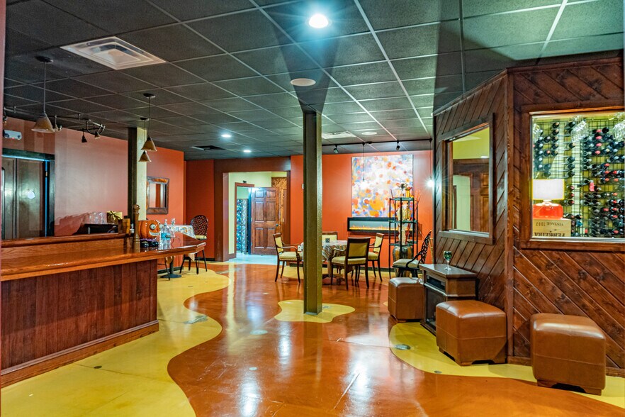 106 Stoney Battery Rd, Troutville, VA à vendre - Photo intérieure - Image 3 de 117