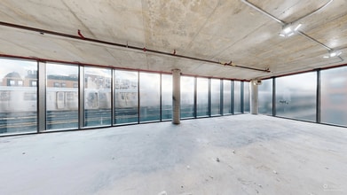 329 Broadway, Brooklyn, NY à louer Photo intérieure- Image 2 de 2