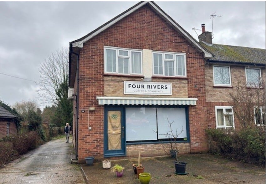 19 Birch Green, Hertford for lease - Building Photo - Image 2 of 2