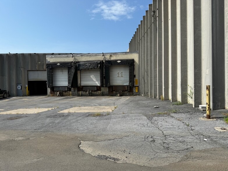 551 Fairmont Ave, Winchester, VA for lease - Building Photo - Image 3 of 6