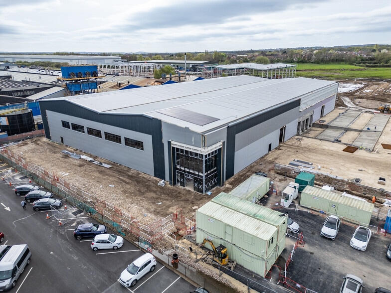 Balby Carr Bank, Doncaster for lease - Building Photo - Image 2 of 4