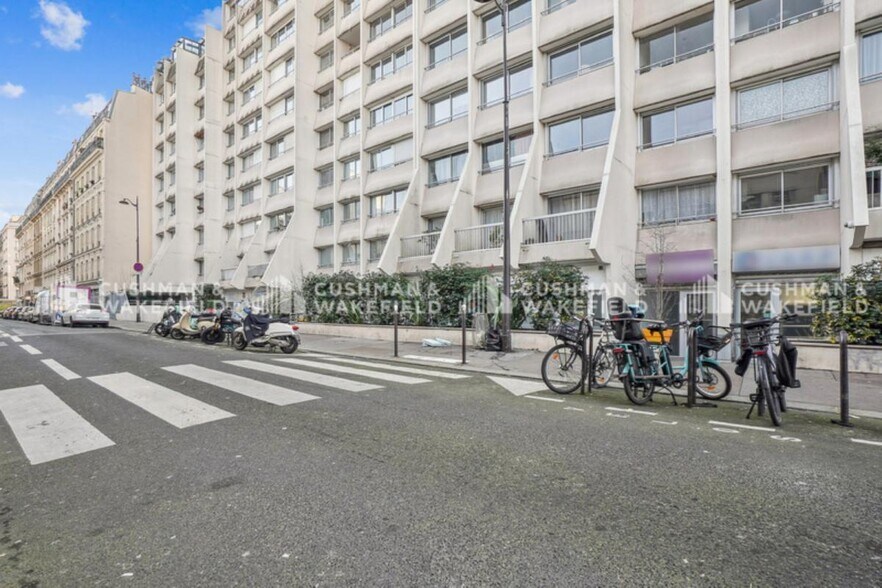 42 Rue De L'Aqueduc, Paris à louer - Photo du bâtiment - Image 3 de 4