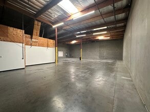 7163 Old 215 Frontage Rd, Moreno Valley, CA for lease Interior Photo- Image 2 of 9