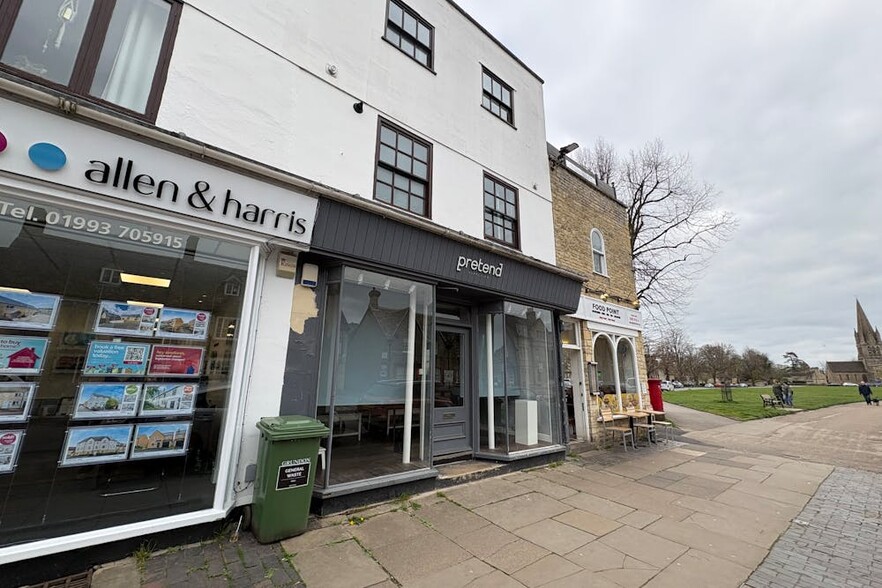54-55 Market Sq, Witney for lease - Building Photo - Image 2 of 2