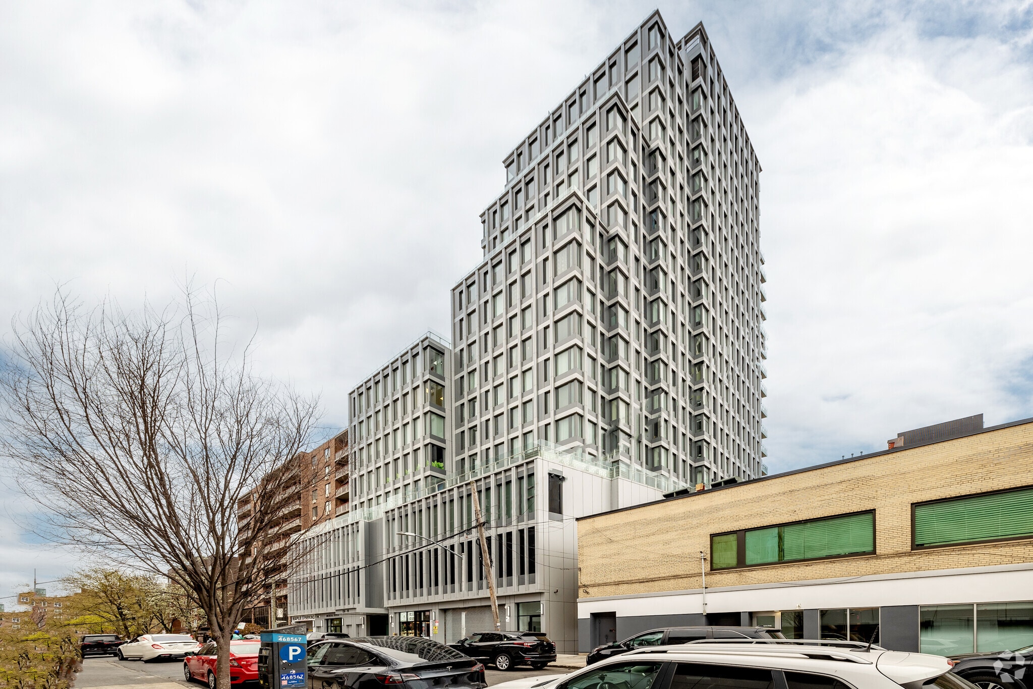 136-20 Maple Ave, Flushing, NY à vendre Photo principale- Image 1 de 14