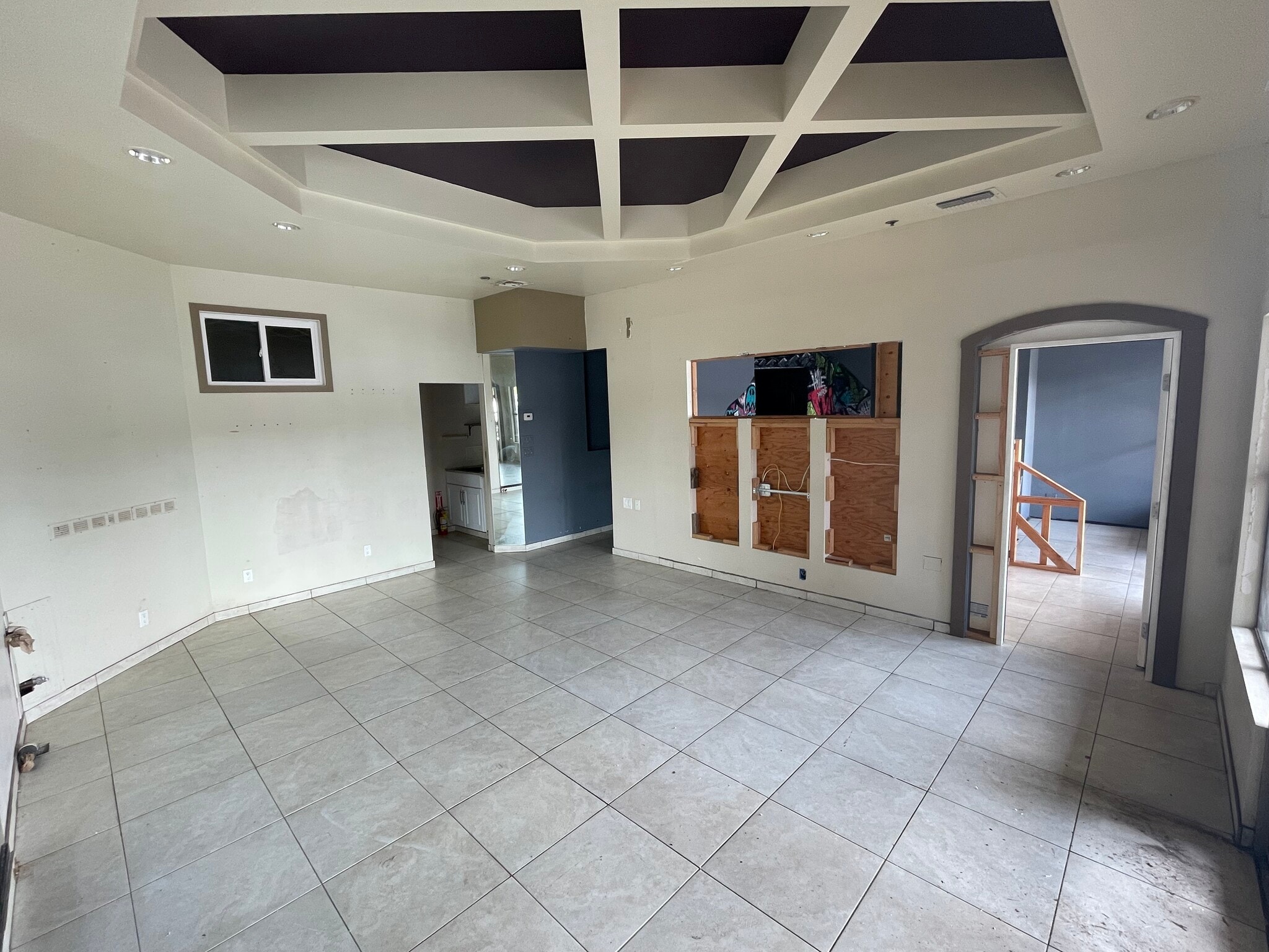 1279-1280 S Kihei Rd, Kihei, HI for lease Interior Photo- Image 1 of 1