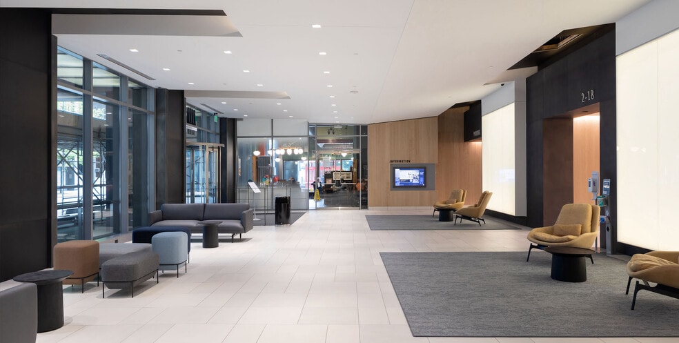 1111 3rd Ave, Seattle, WA à louer - Photo intérieure - Image 1 de 6