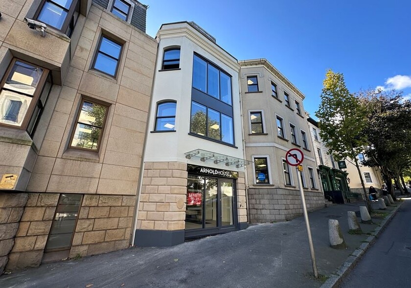 St Julian's Ave, Guernsey for lease - Building Photo - Image 2 of 2