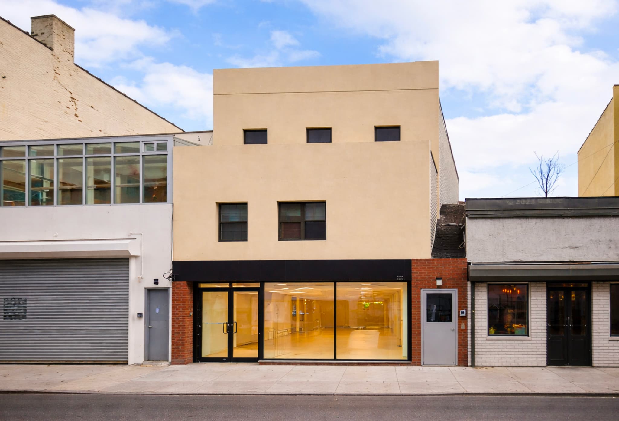 730 Manhattan Ave, Brooklyn, NY for lease Building Photo- Image 1 of 4