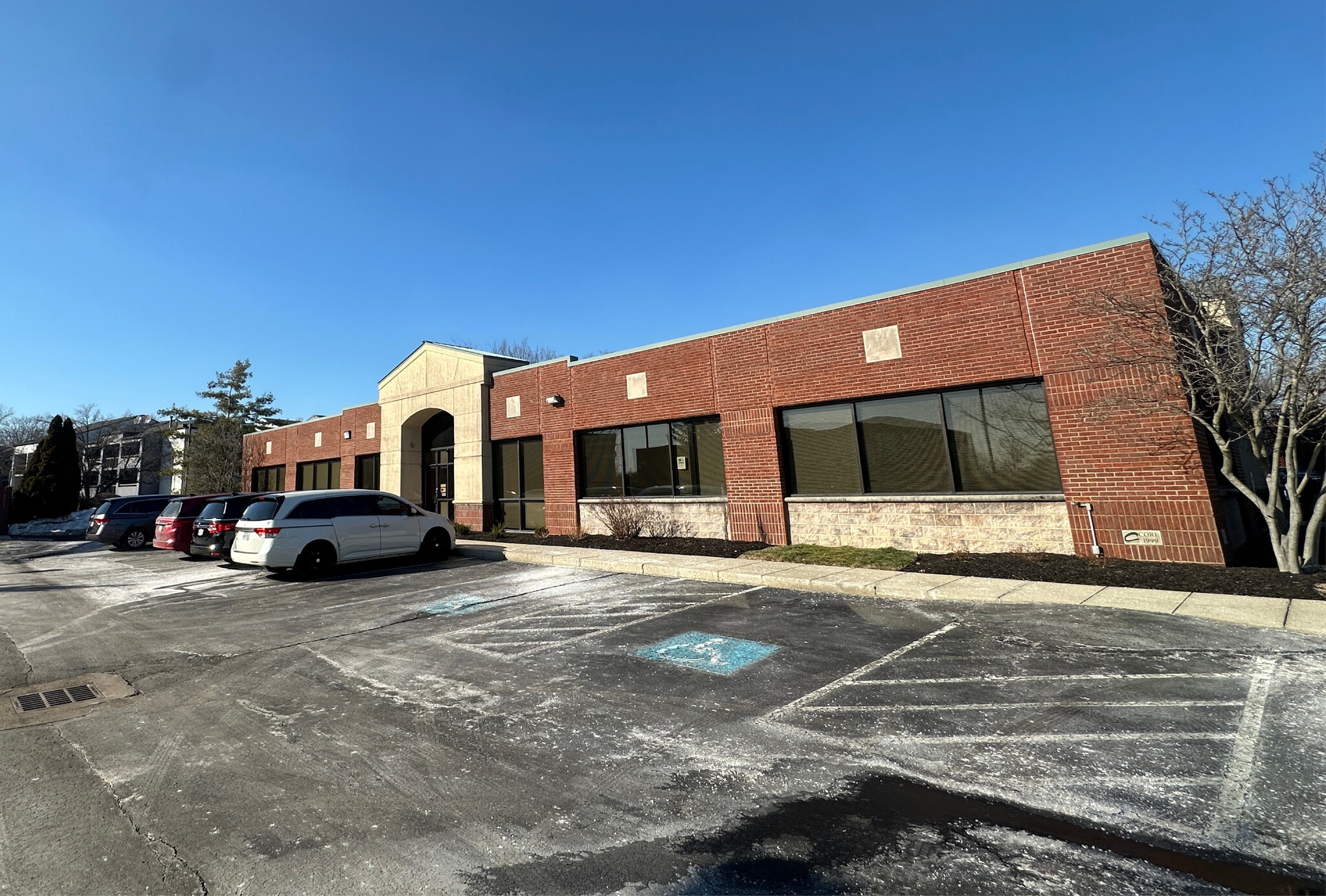 4705 Lake Forest Dr, Blue Ash, OH for lease Primary Photo- Image 1 of 8