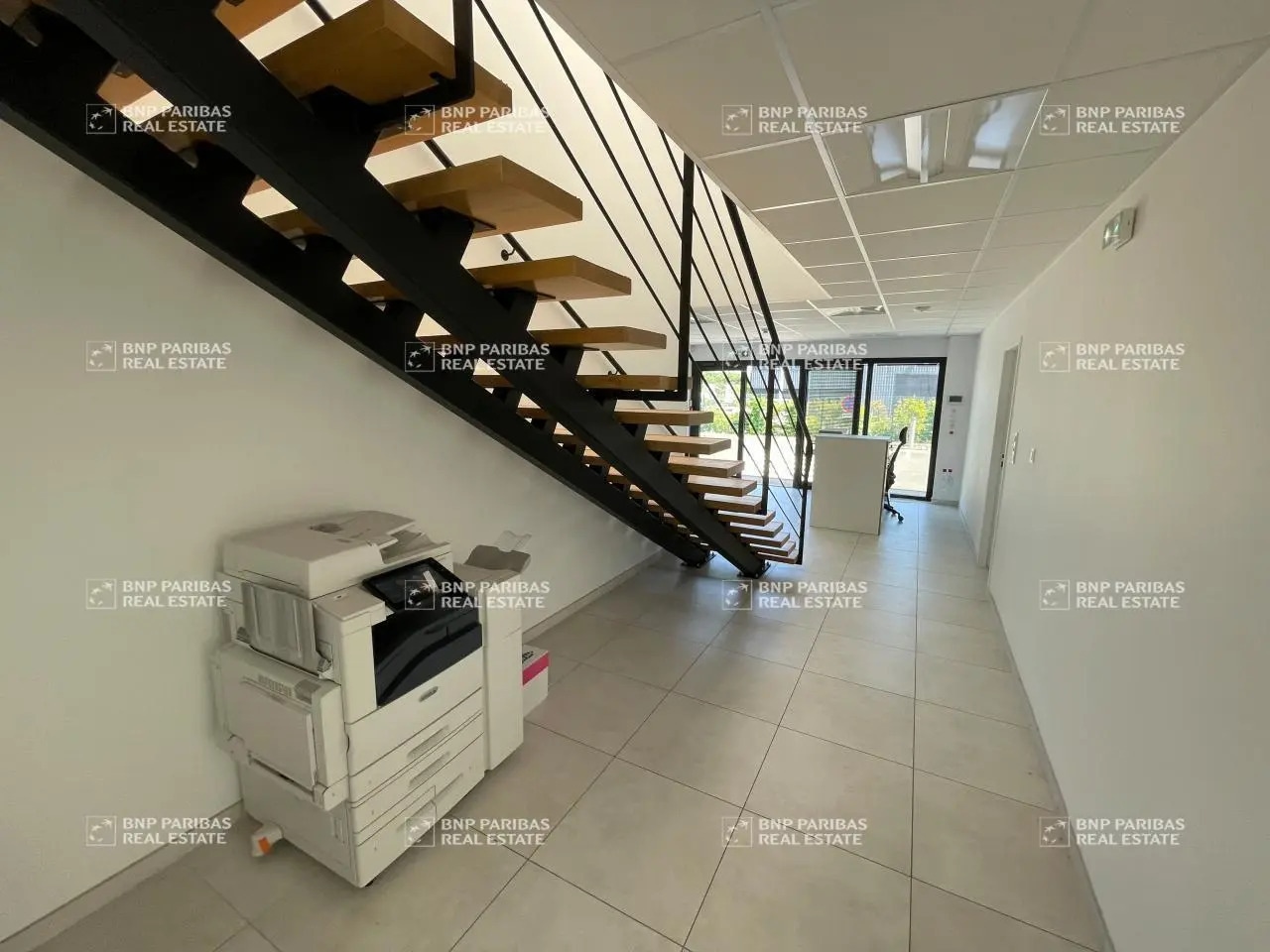 Flex in Joué-lès-Tours for lease Interior Photo- Image 1 of 27