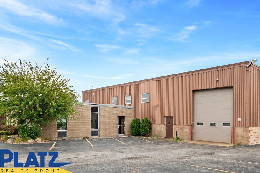 557 Mcclurg Rd, Youngstown, OH for lease - Building Photo - Image 1 of 16