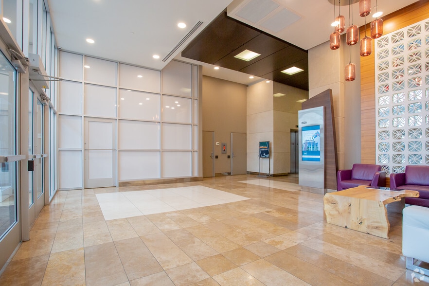 2020 4th St SW, Calgary, AB for lease - Lobby - Image 3 of 7