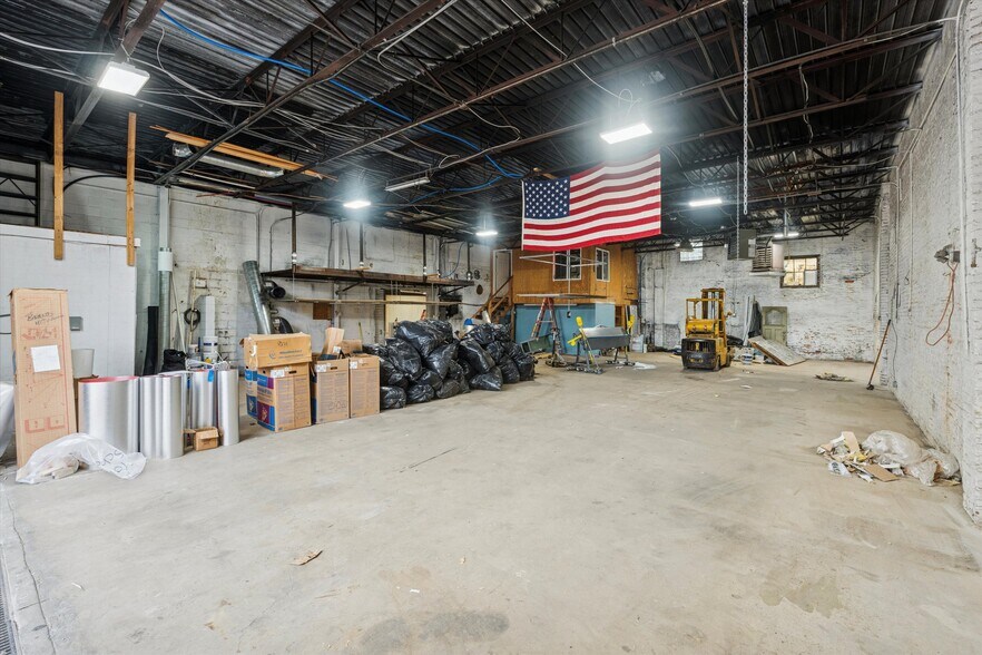 3605 Salmon St, Philadelphia, PA à louer - Photo du bâtiment - Image 3 de 25
