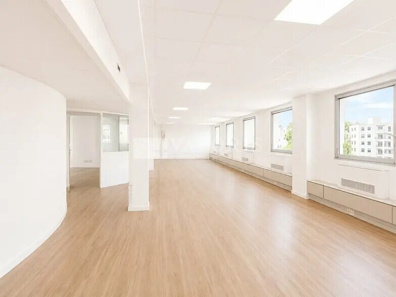 6 Place Charles Hernu, Villeurbanne à louer - Photo intérieure - Image 1 de 16