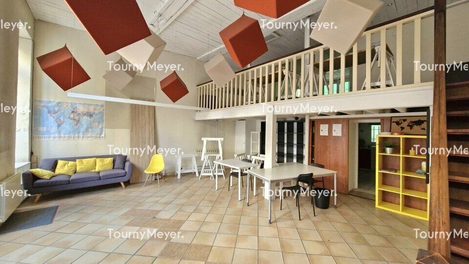 Office in Bordeaux for sale Building Photo- Image 1 of 7