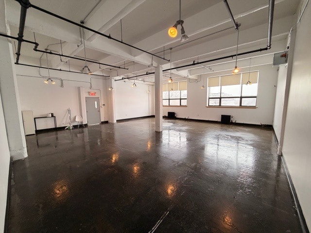 3680-3700 Rue Saint-Patrick, Montréal, QC à louer Photo intérieure- Image 1 de 1