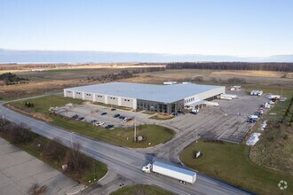 1055 7 Mile Rd NW, Comstock Park, MI - Aérien  Vue de la carte