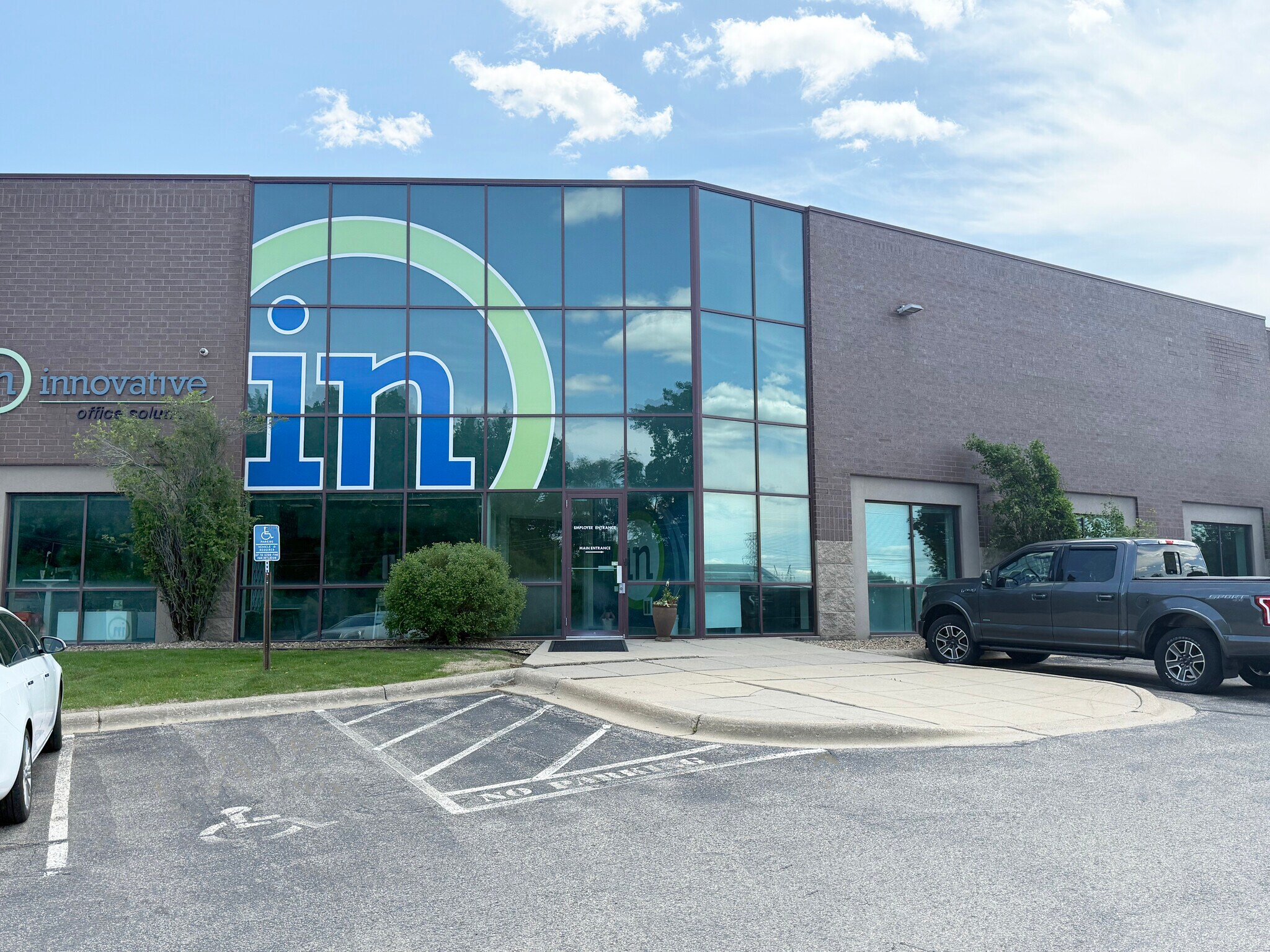 151 Cliff Rd E, Burnsville, MN for lease Building Photo- Image 1 of 7