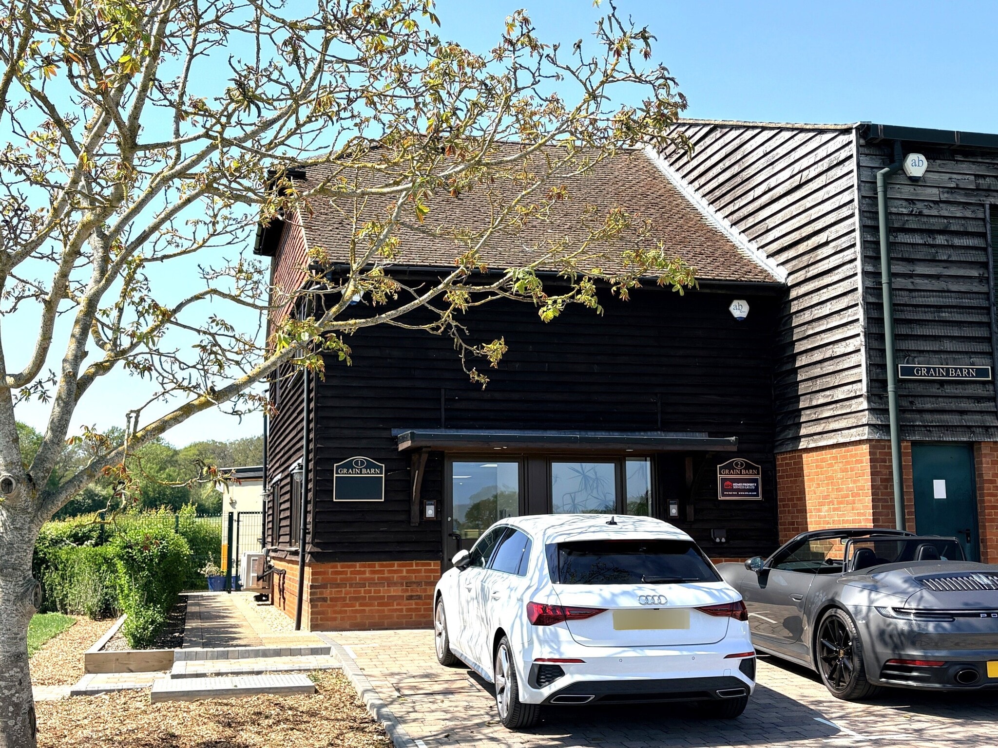 5 Warren House Rd, Wokingham for lease Primary Photo- Image 1 of 3