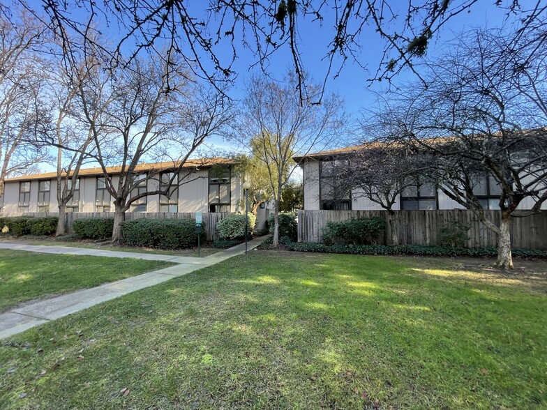 505-531 Capps Ln, Ukiah, CA for sale - Building Photo - Image 2 of 21