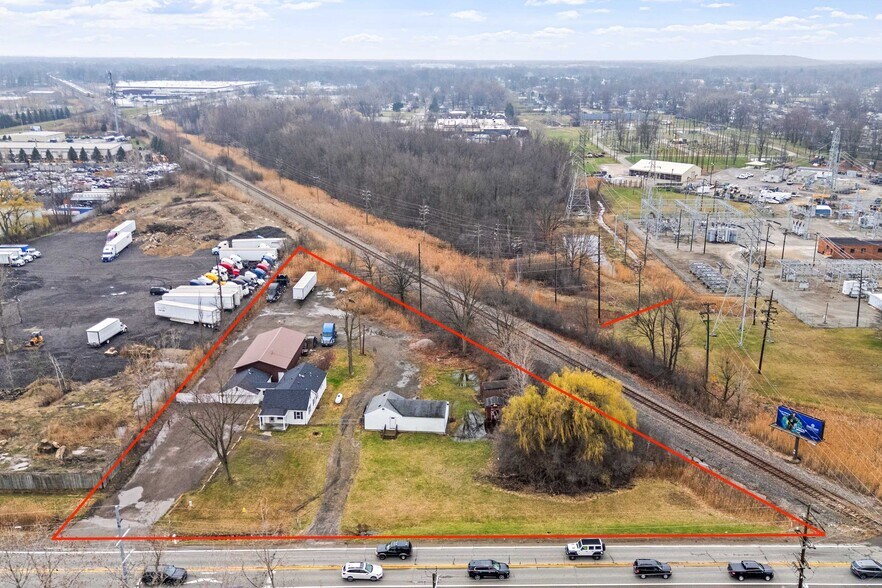 37667 Cherry Hill Rd, Westland, MI for sale - Primary Photo - Image 1 of 7