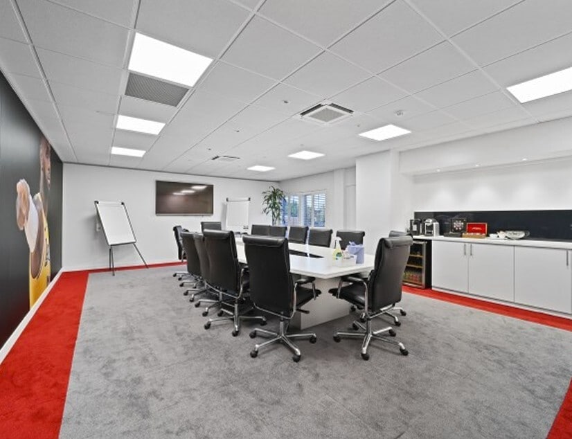 Plane Tree Cres, Feltham à louer Photo intérieure- Image 1 de 2