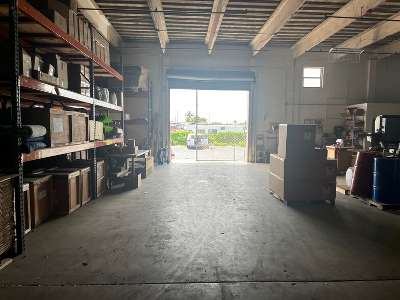 155-171 SE 10th Ave, Hialeah, FL for lease - Building Photo - Image 3 of 5