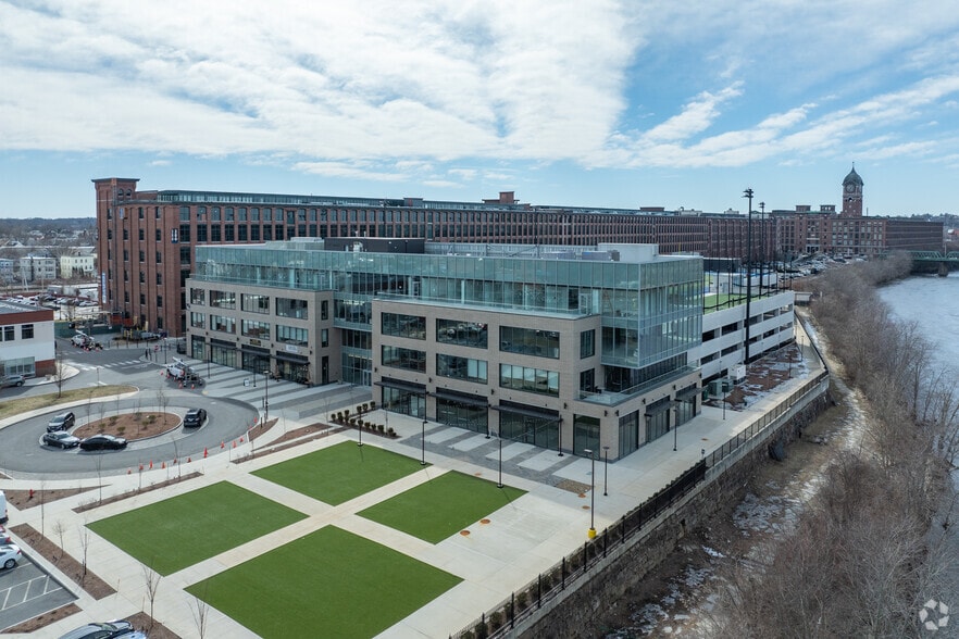 354 Merrimack St, Lawrence, MA for lease - Aerial - Image 1 of 42