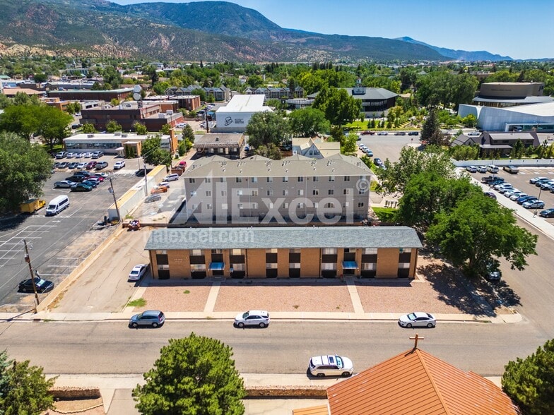 Cedar City Multifamily Portfolio portfolio of 3 properties for sale on LoopNet.ca - Building Photo - Image 2 of 9