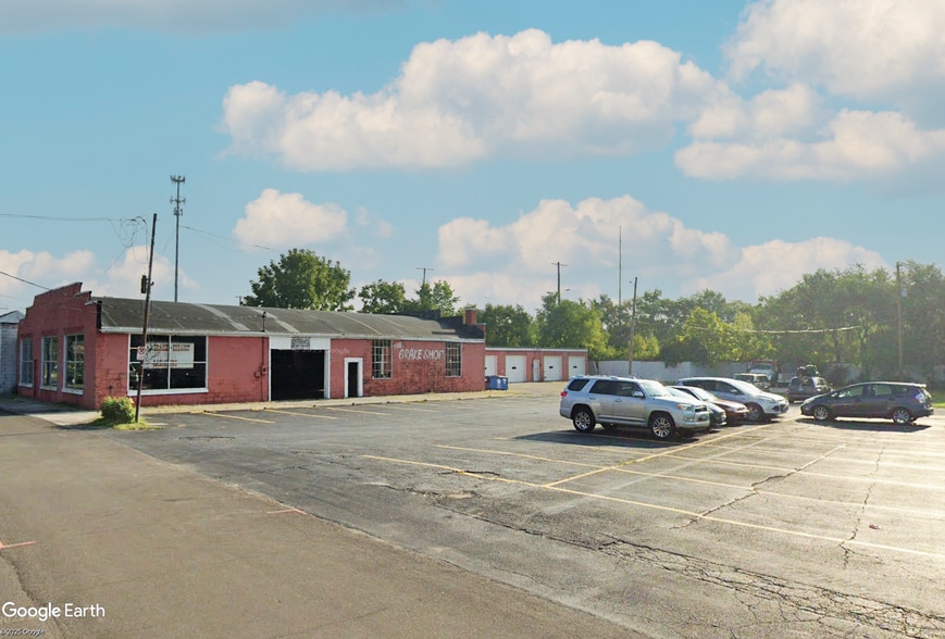 308 S Market St, Champaign, IL for sale - Primary Photo - Image 2 of 4