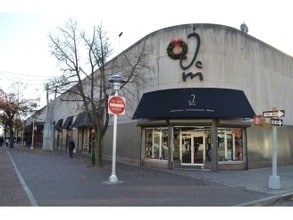 89-02 165th St, Jamaica, NY - AERIAL map view