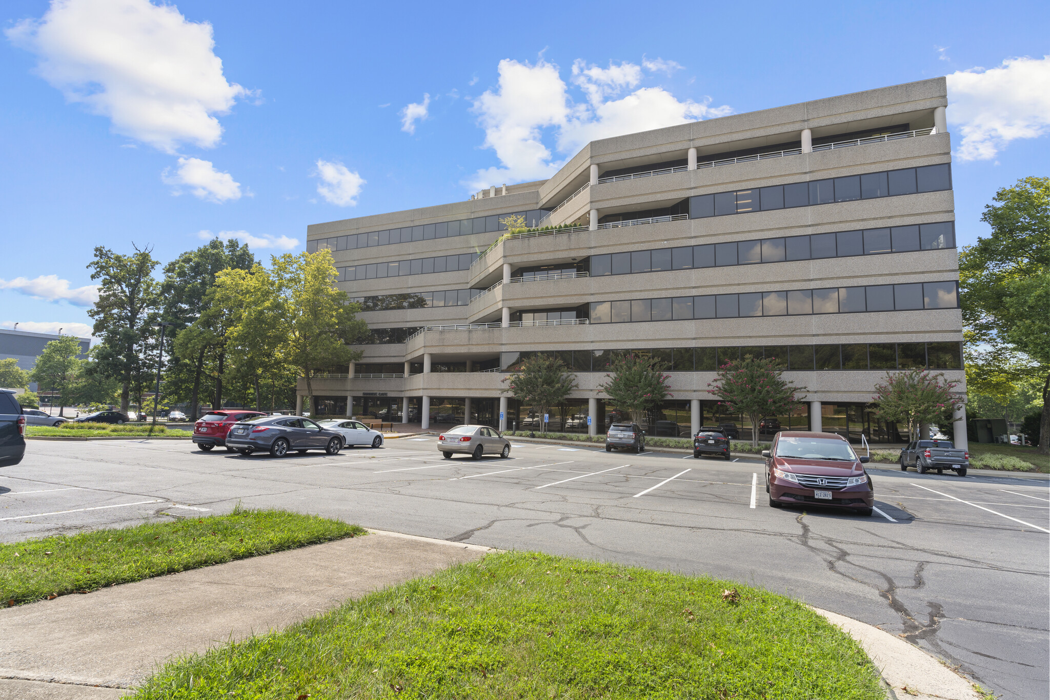 12355 Sunrise Valley Dr, Reston, VA à vendre Photo du bâtiment- Image 1 de 1