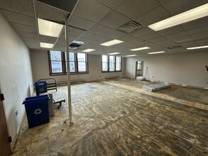 201 N 7th St, Lincoln, NE à louer Photo du bâtiment- Image 1 de 4