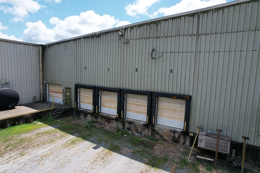 398 Fitzgerald Hwy, Ocilla, GA for sale - Building Photo - Image 3 of 9