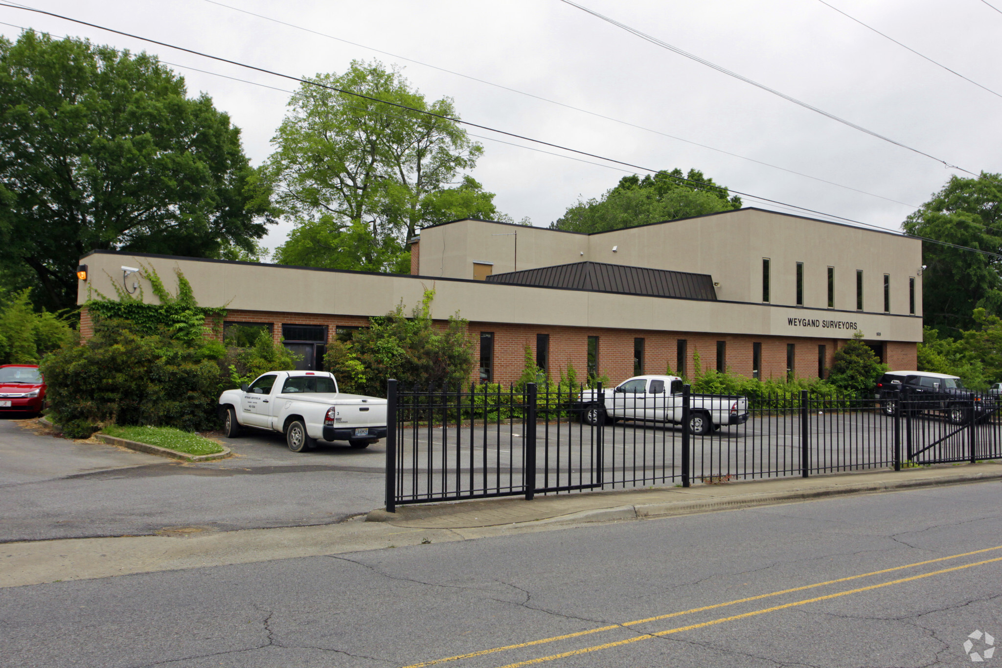 169 Oxmoor Rd, Birmingham, AL for lease Primary Photo- Image 1 of 4