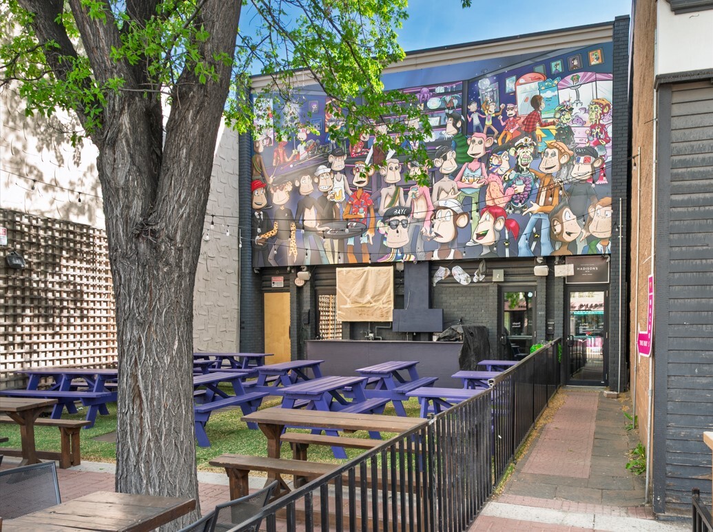 1212 9th Ave SE, Calgary, AB for sale Primary Photo- Image 1 of 4