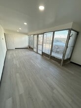 21600 Osborne St, Chatsworth, CA for lease Interior Photo- Image 2 of 3