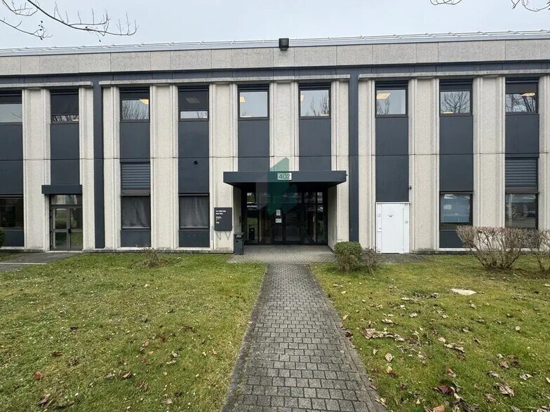 Flex dans Cergy à louer - Photo du bâtiment - Image 1 de 20