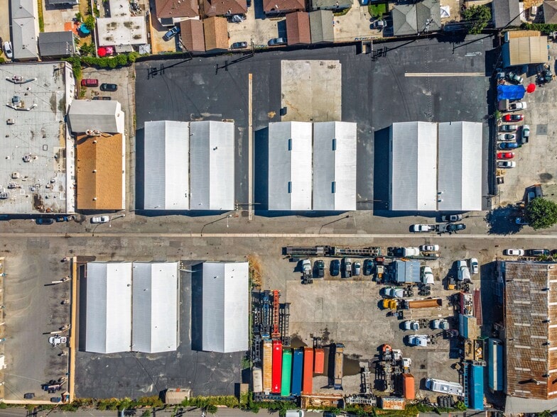 10940 Vulcan St, South Gate, CA for sale - Building Photo - Image 3 of 3