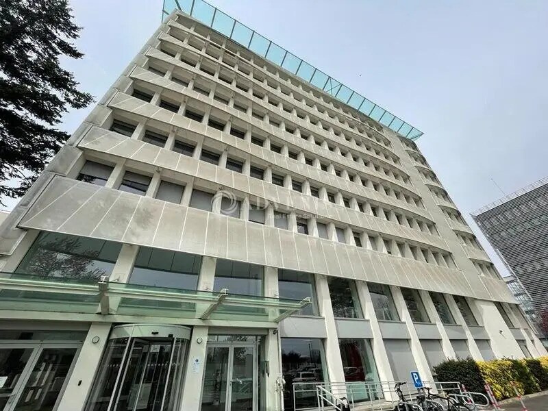 Bureau dans Vélizy-Villacoublay à louer Photo du bâtiment- Image 1 de 9