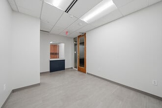 9150 Huebner Rd, San Antonio, TX à louer Photo intérieure- Image 1 de 16