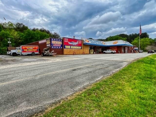 625 Ocoee St, Copperhill, TN à vendre - Photo du bâtiment - Image 2 de 57
