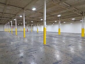 1947 N Fayetteville St, Asheboro, NC à louer - Vidéo sur l’inscription commerciale