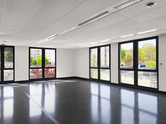 More details for 31 Rue Gorge De Loup, Lyon - Office for Lease