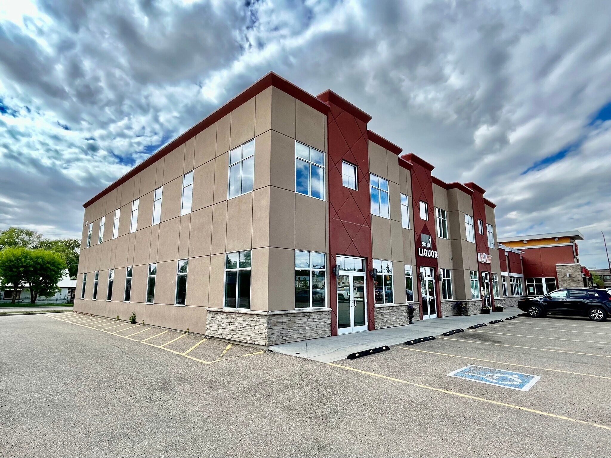 5208 46 Av, Vermilion, AB for sale Primary Photo- Image 1 of 1