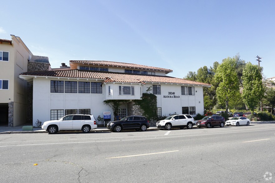 28240 Agoura Rd, Agoura Hills, CA for lease - Building Photo - Image 2 of 5