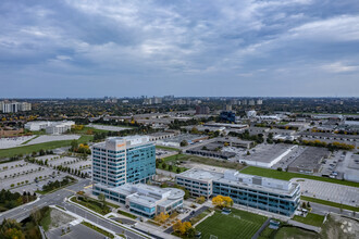 3381 Steeles Ave E, Toronto, ON - Aérien  Vue de la carte